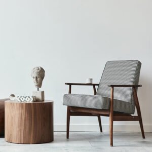 Soft armchair with wooden legs
