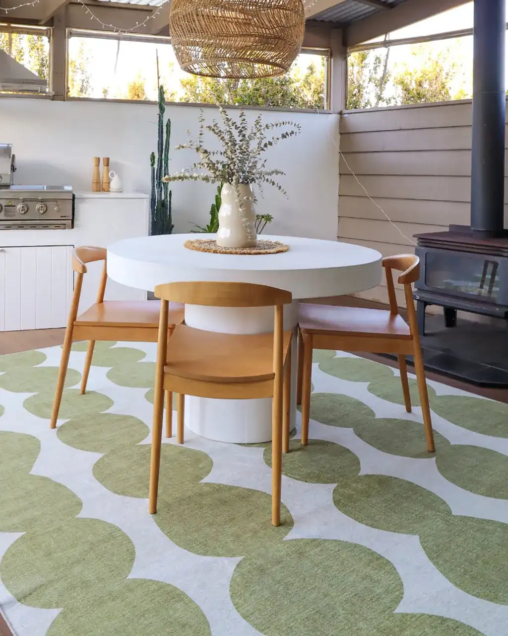 Brynne Green Ivory Outdoor Washable Rug